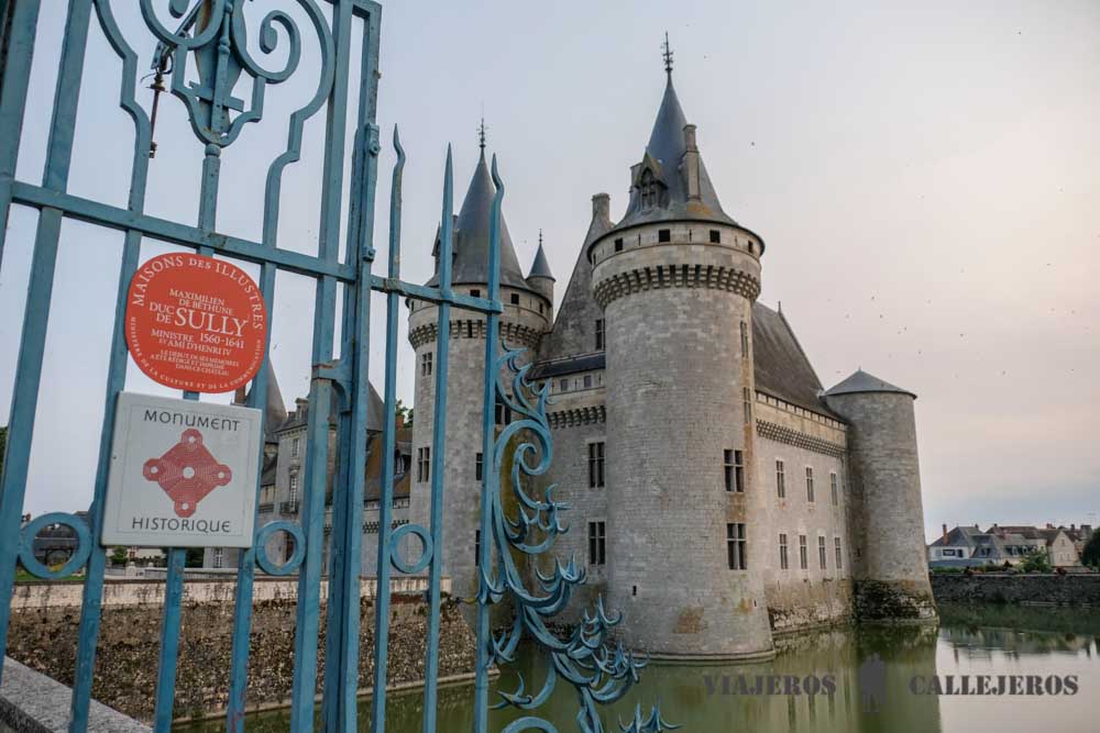 Visitar el Castillo de Sully-sur-Loire