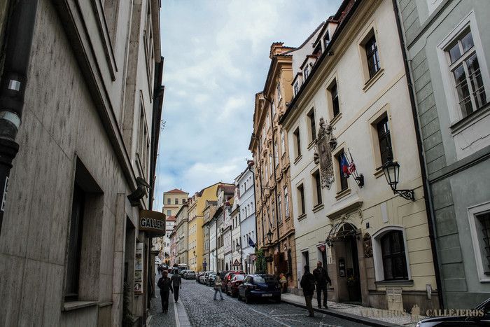 Calle Nerudova