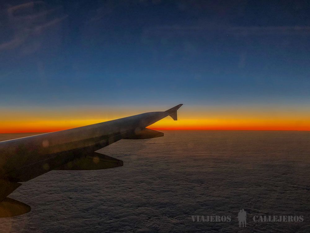 Amanecer rumbo a París con Air France