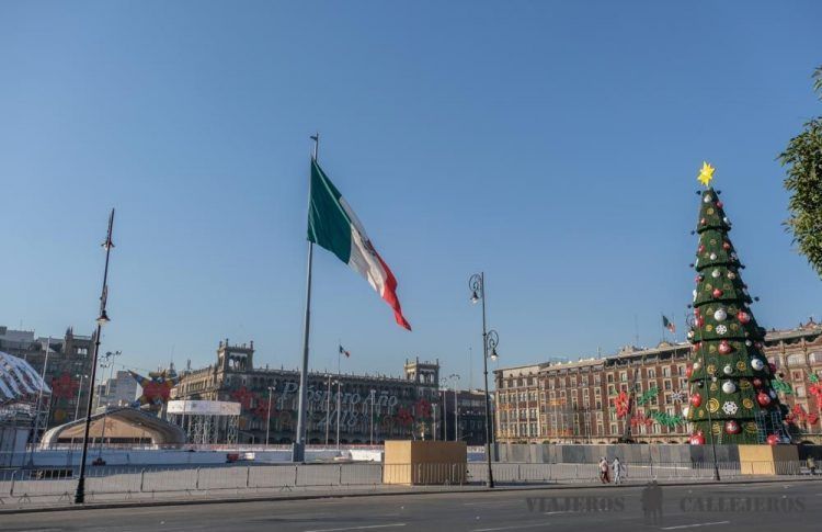 Zócalo en el Free tour en Ciudad de México en español