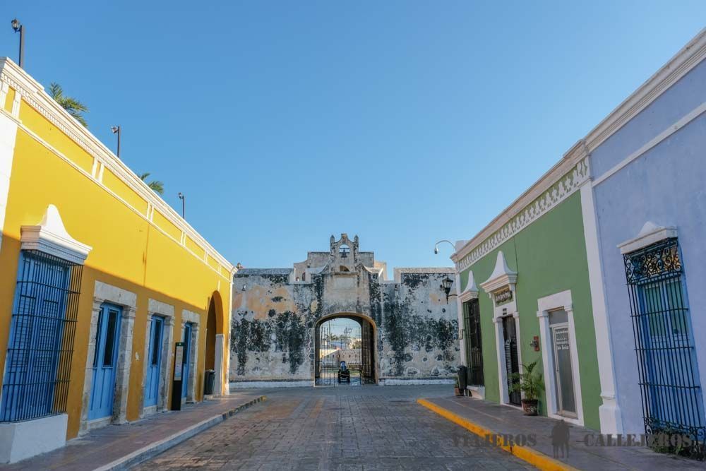 Puerta de la Tierra