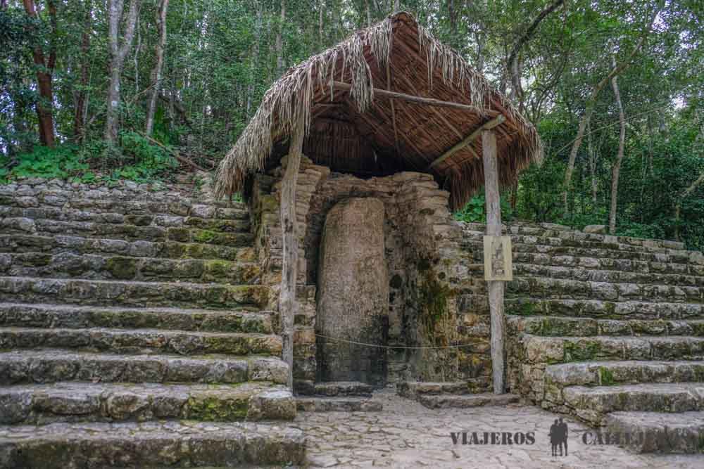 Estela ruinas de Cobá