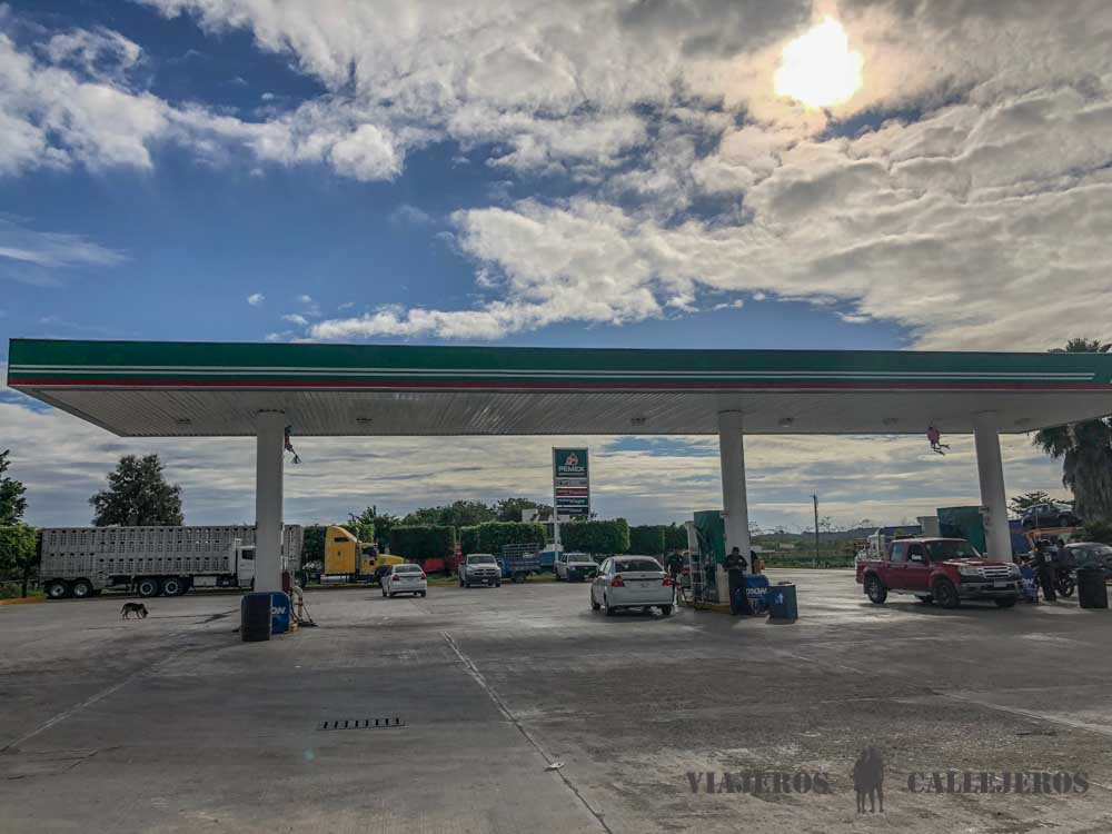 Gasolinera de Escárcega