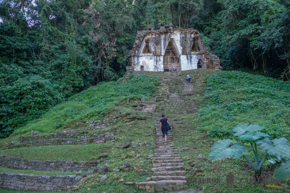Templo de la Cruz Foliada
