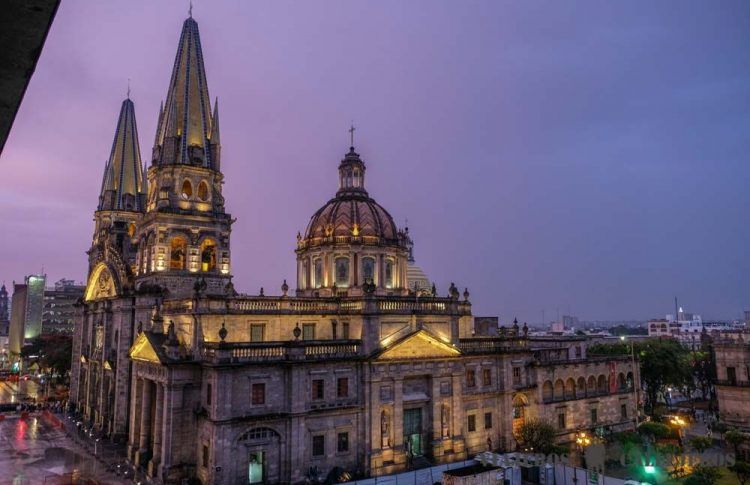 Vistas desde la terraza de nuestra habitación del One Guadalajara Centro