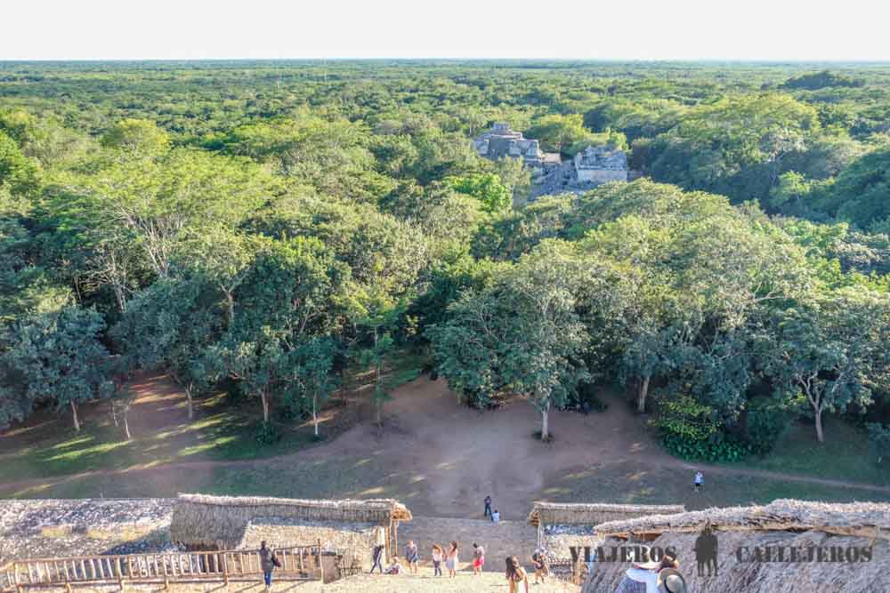 Vistas desde la Pirámide principal de Ek Balam