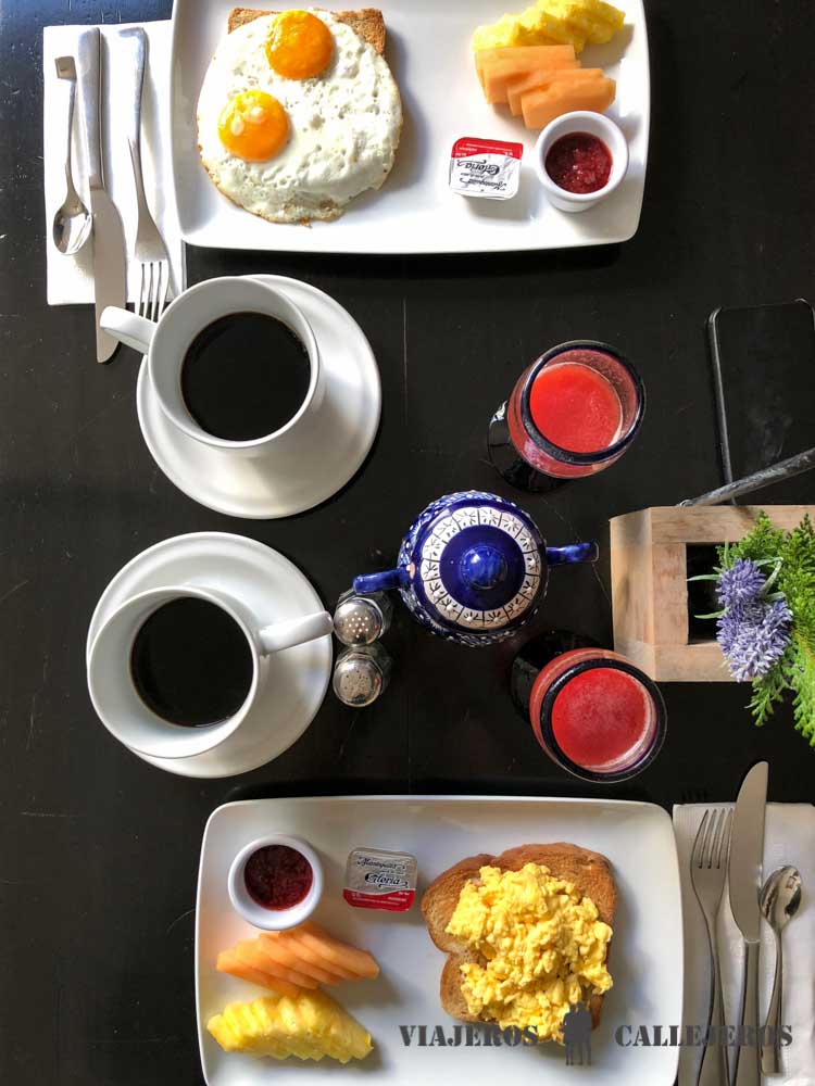 Desayuno en el Hotel Ginger