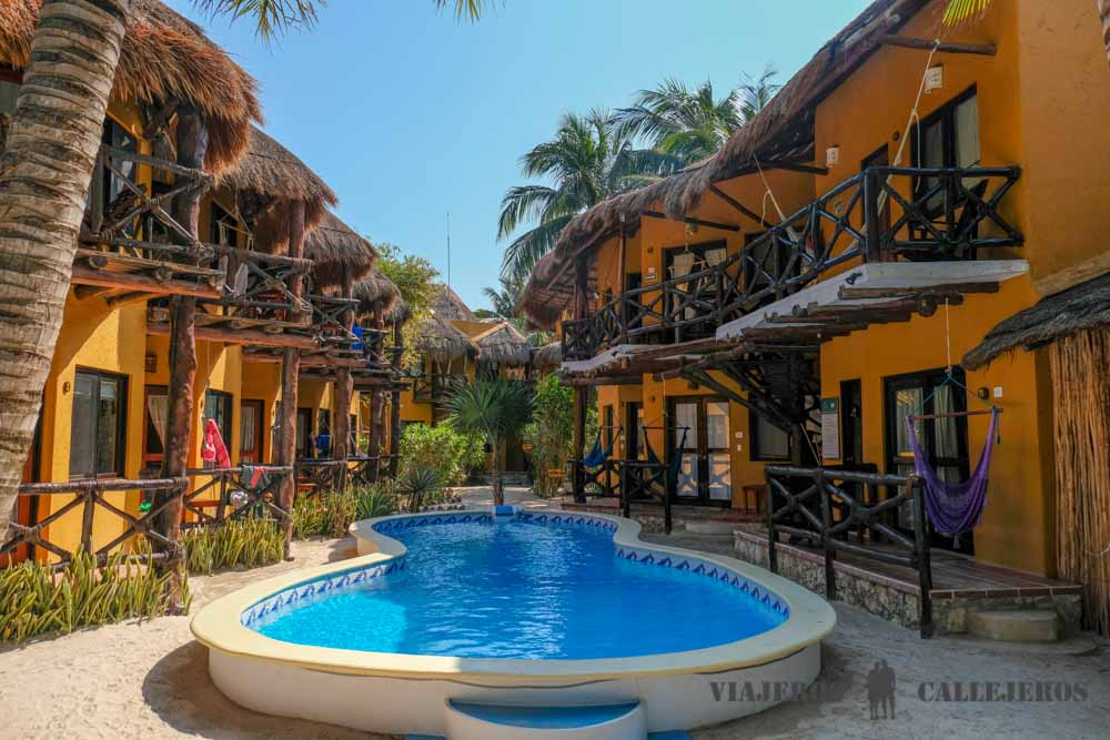 Una de las piscinas del Holbox Dream Beachfront Hotel