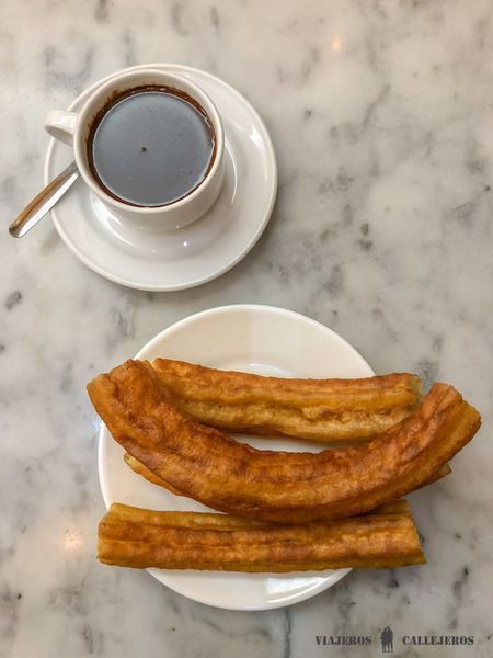Churros con chocolate en San Ginés