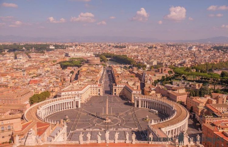 Plaza de San Pedro en el Vaticano
