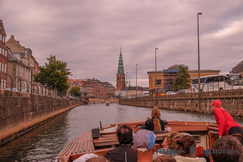 Excursión por los canales de Copenhague