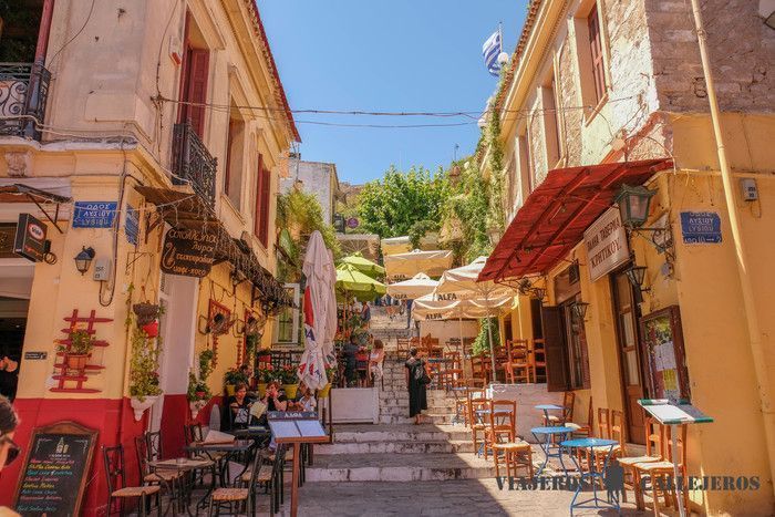 Alojarse en el Barrio de Plaka al viajar a Atenas