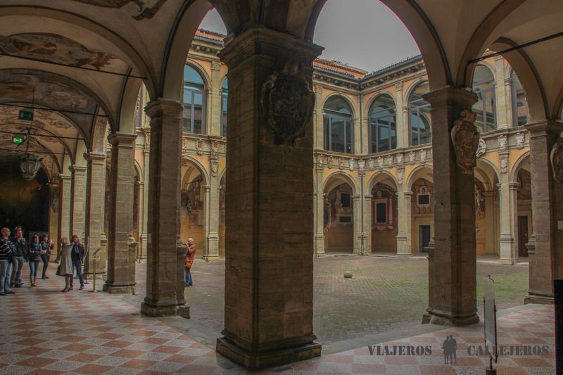 Palacio Archiginnasio, que ver en Bolonia