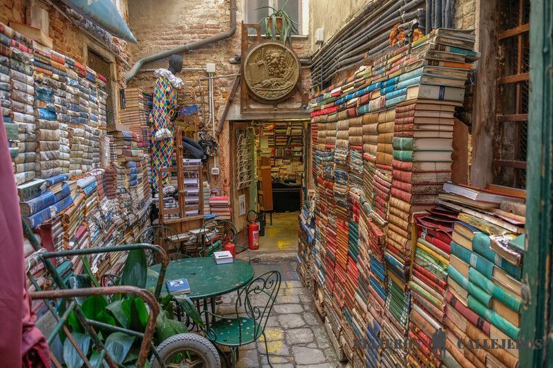 Librería Acqua Alta