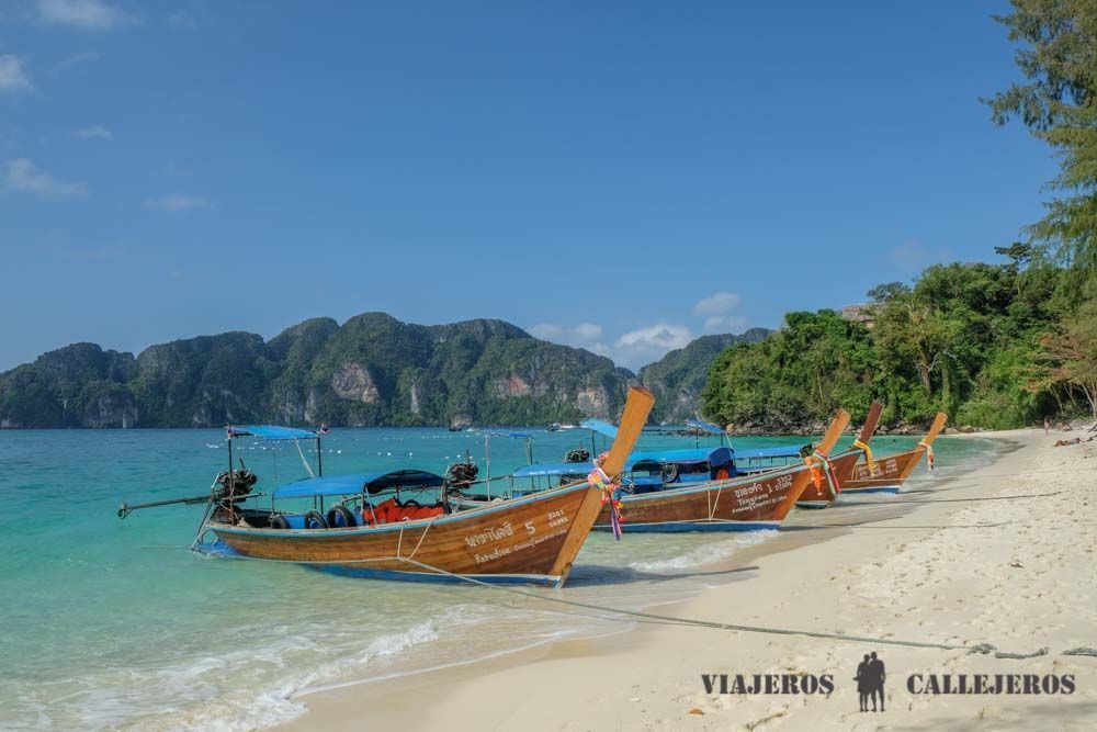 Phi Phi, una de las islas que no puedes dejar de incluir en la ruta por Tailandia en una semana