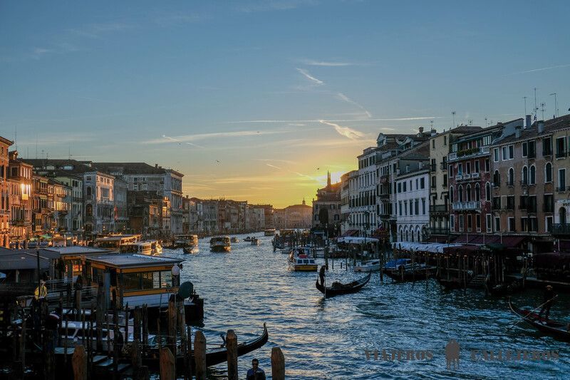 Puesta de sol en el Puente de Rialto