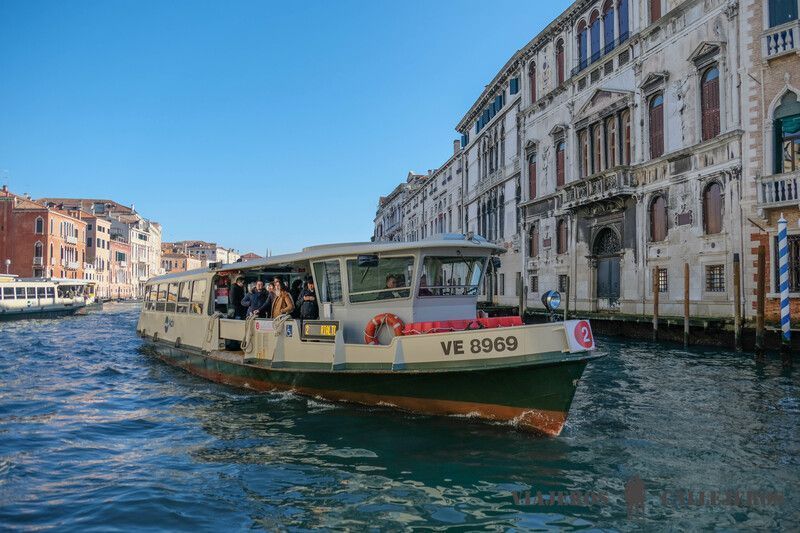 Vaporetto de Venecia a Burano