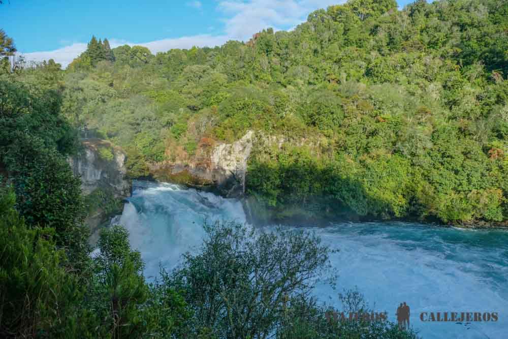 Huka Falls, uno de los lugares que ver en el Lago Taupo