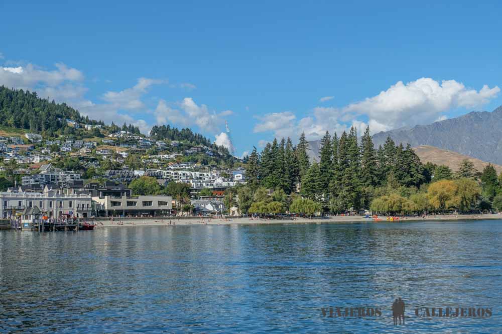 Pasear, una de las cosas que hacer en Queenstown