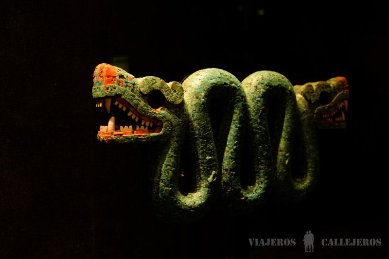 Mosaico de Serpiente Bicéfala