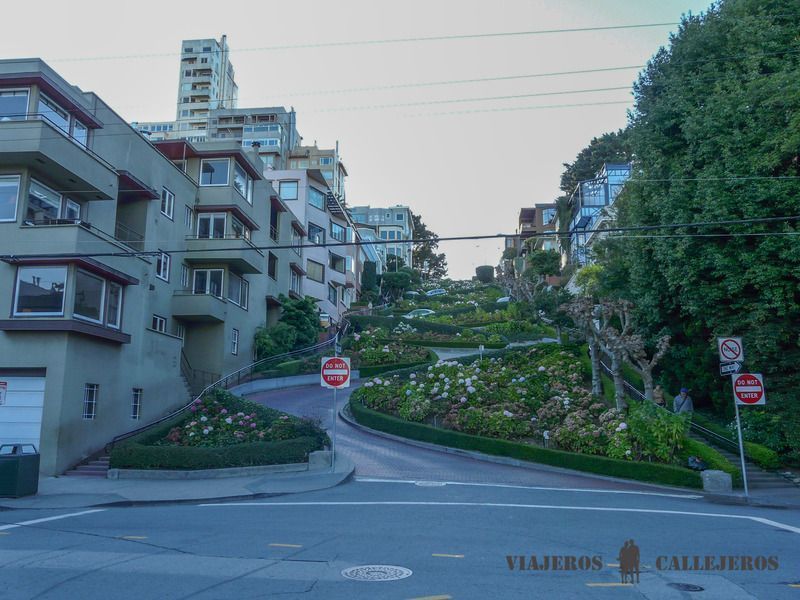 Lombard Street, uno de los lugares que ver en San Francisco