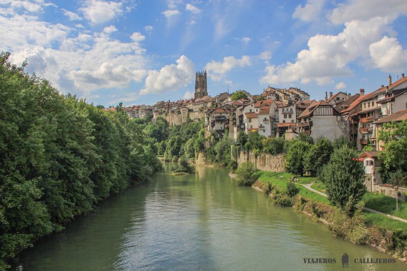 Friburgo, una de las paradas del Suiza en tren