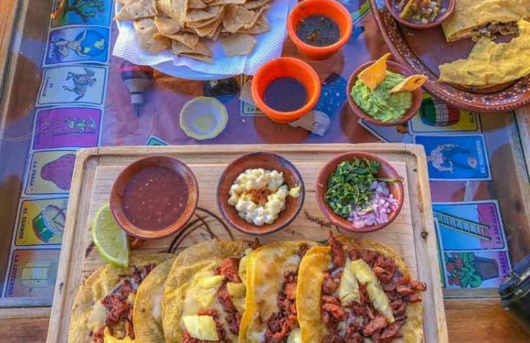 Comiendo en La Lupe. San Cristóbal de las Casas