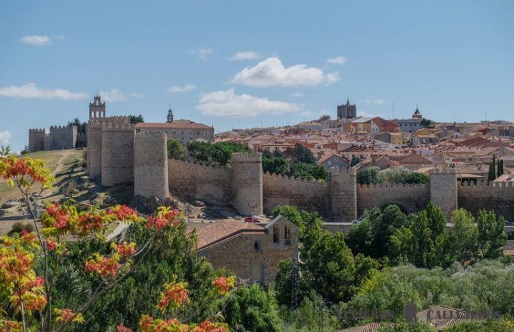 Tour gratis en Ávila de misterios y leyendas
