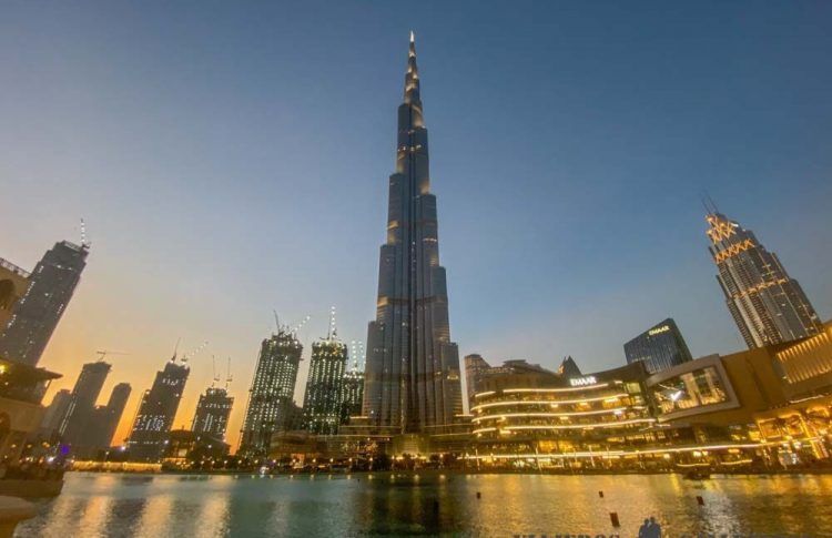 Anochecer en el Burj Khalifa