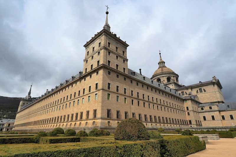 El Escorial, una de las mejores excursiones desde Madrid