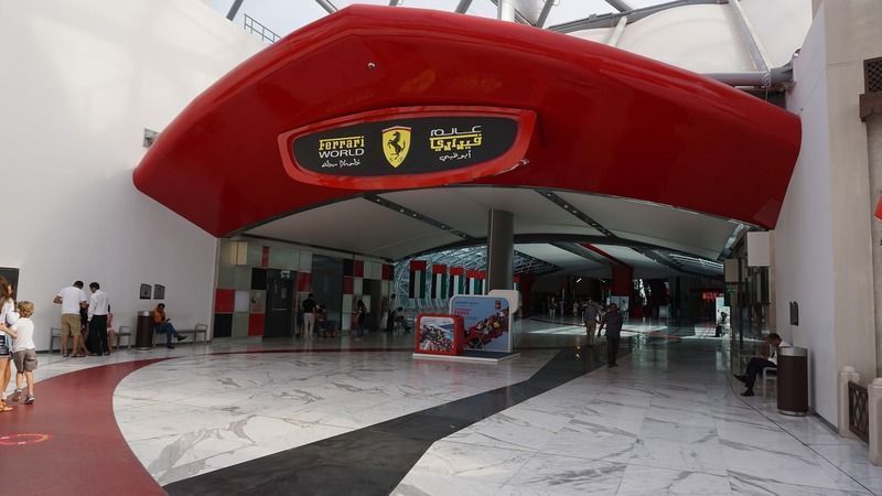 Ferrari World, que ver en Abu Dhabi