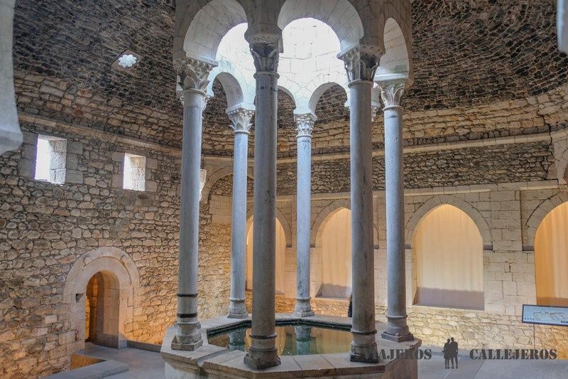 Baños Árabes, uno de los lugares que ver en Girona