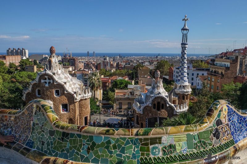 Barcelona, uno de los destinos que no puedes faltar en la guía de Cataluña