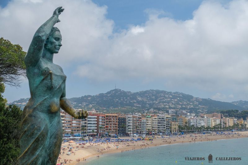 Pasear hasta el mirador de la Dona Marinera, otro de los consejos para viajar a Lloret de Mar