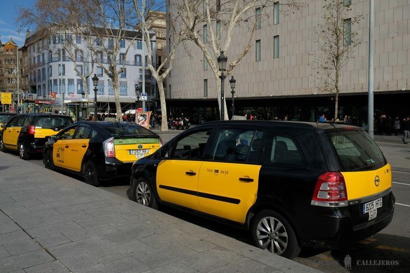 Como ir del aeropuerto de barcelona al centro en taxi