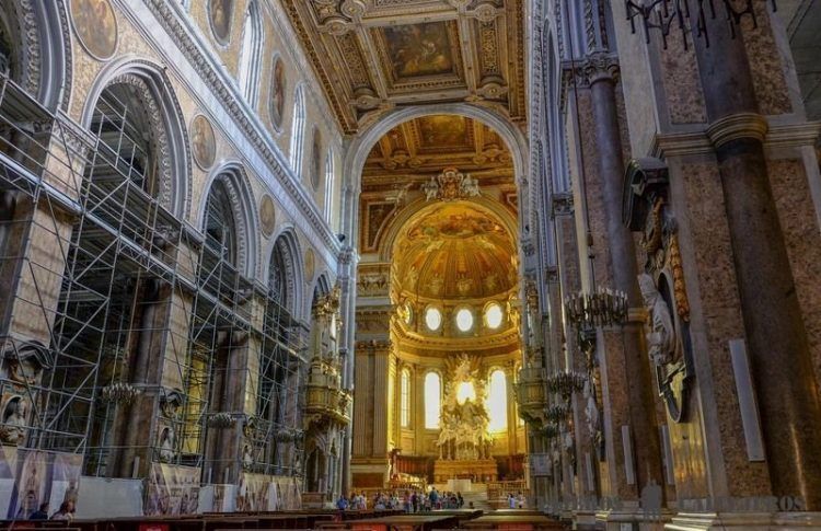 Catedral de Nápoles