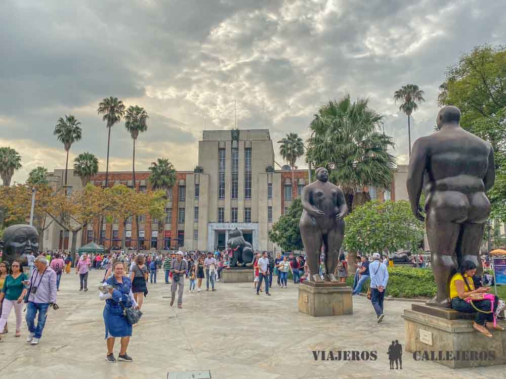 Plaza Botero, uno de los imprescindibles en una ruta por Medellín en un día
