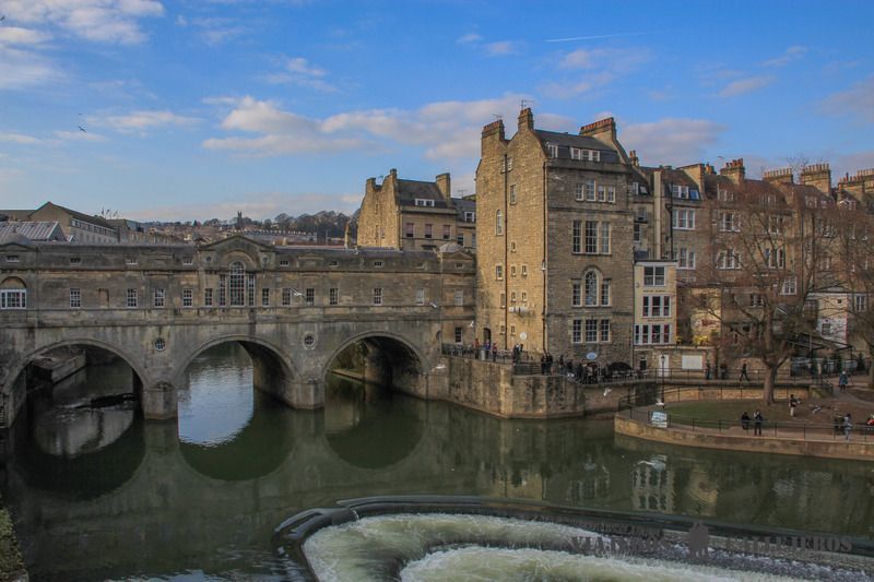 Puente Pulteney, uno de los lugares que ver en Bath