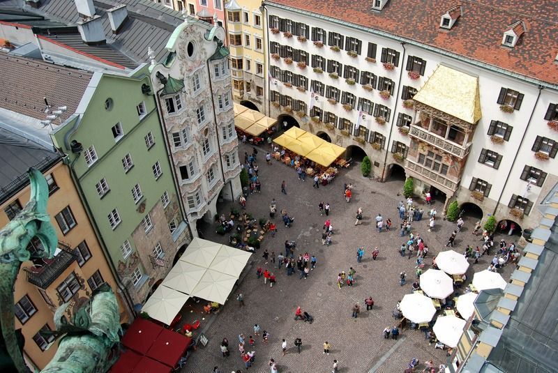 Tejadillo de Oro desde la Torre del Reloj