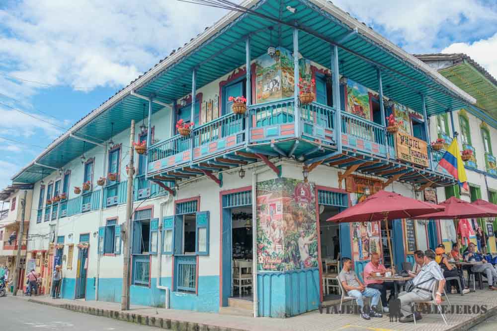 Viajar al Eje Cafetero, uno de los lugares más bellos de Colombia