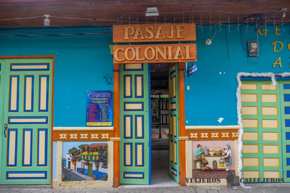 Zócalos de Guatapé