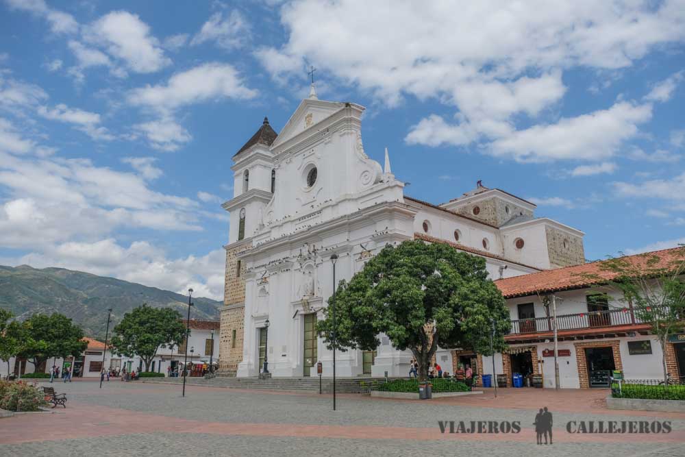 Catedral de la Inmaculada Concepción, una de las visitas que hacer en Santa Fe de Antioquia