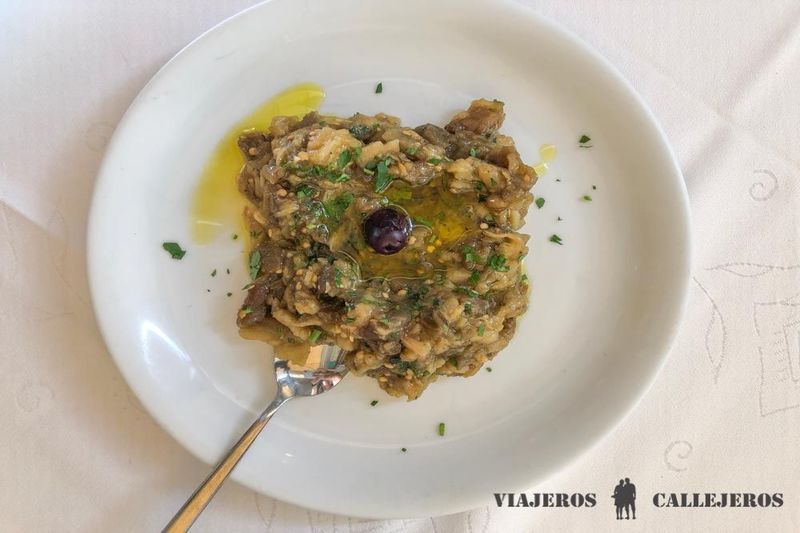 Melitzanosalata, uno de los platos que probar en los restaurantes de Atenas