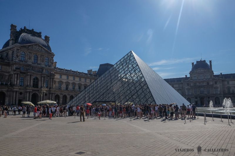 Museo del Louvre