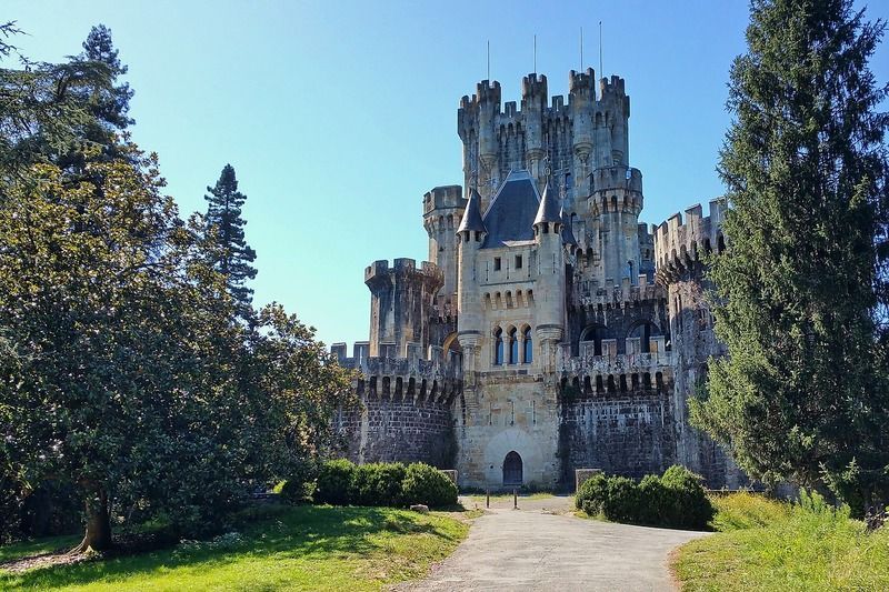 Castillo de Butron, uno de los lugares que visitar en el País Vasco