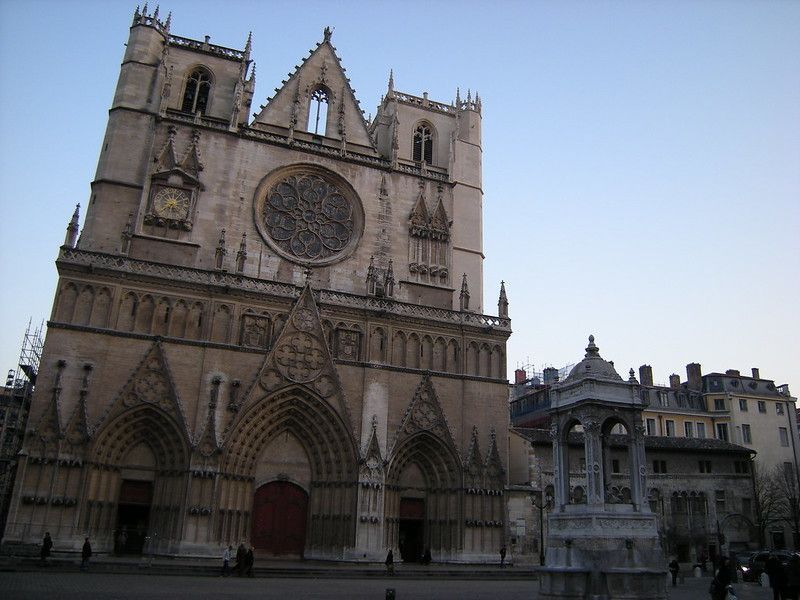 Catedral, uno de los lugares que ver en Lyon