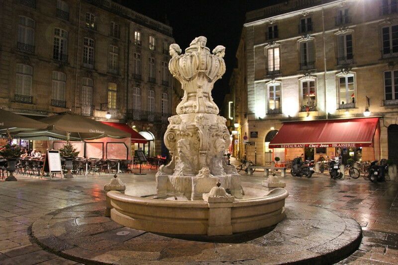 Place du Parlament