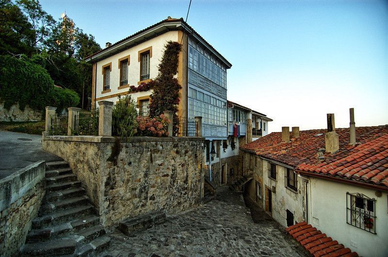 Ver la Casa del Doctor Mateo, una de las cosas que hacer en Lastres