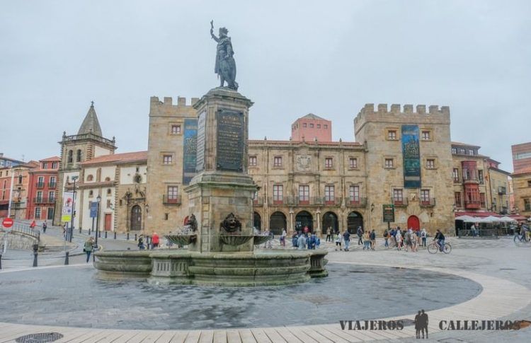 Gijón, una de las ciudades que no pueden faltar en la guía de Asturias