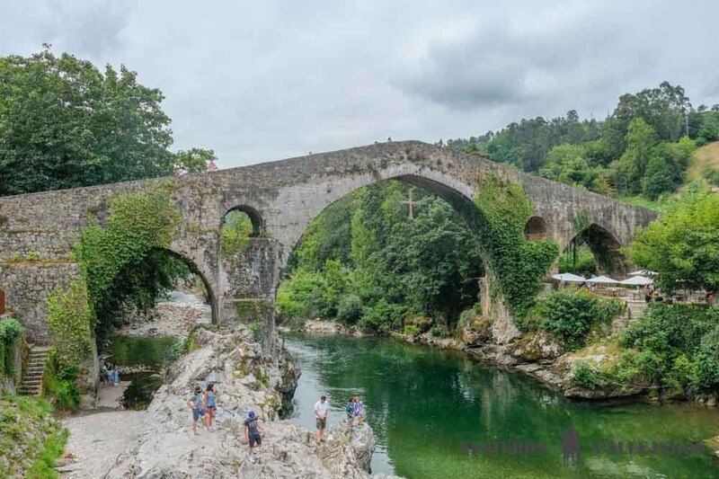 Cangas de Onís, otro de los puntos que no pueden faltar en la guía de Asturias